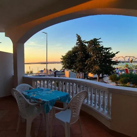 Apartmán Andale Tkon