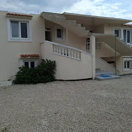 Apartmán Andale Tkon